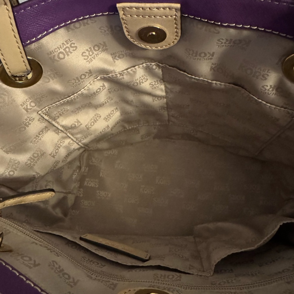 Michael Kors Purple Tote with Tan Straps NWT - Picture 8 of 9